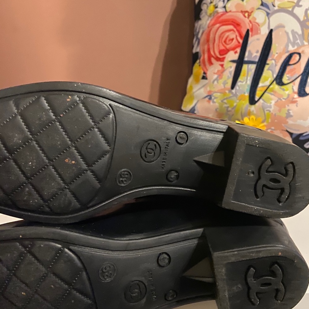 COPY - Authentic Chanel rain boots - Picture 4 of 6